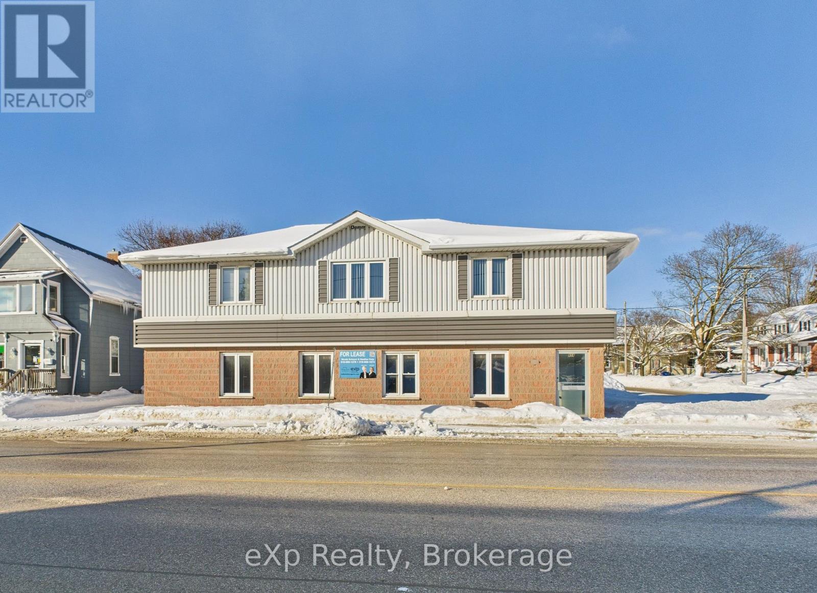 414 10th Street, Hanover, Ontario  N4N 1P6 - Photo 2 - X12740246