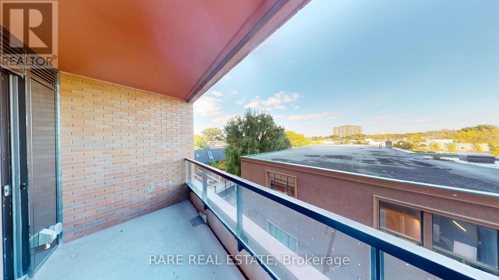 317 - 2720 Dundas Street W, Toronto, Ontario  M6P 0C3 - Photo 16 - W12695222