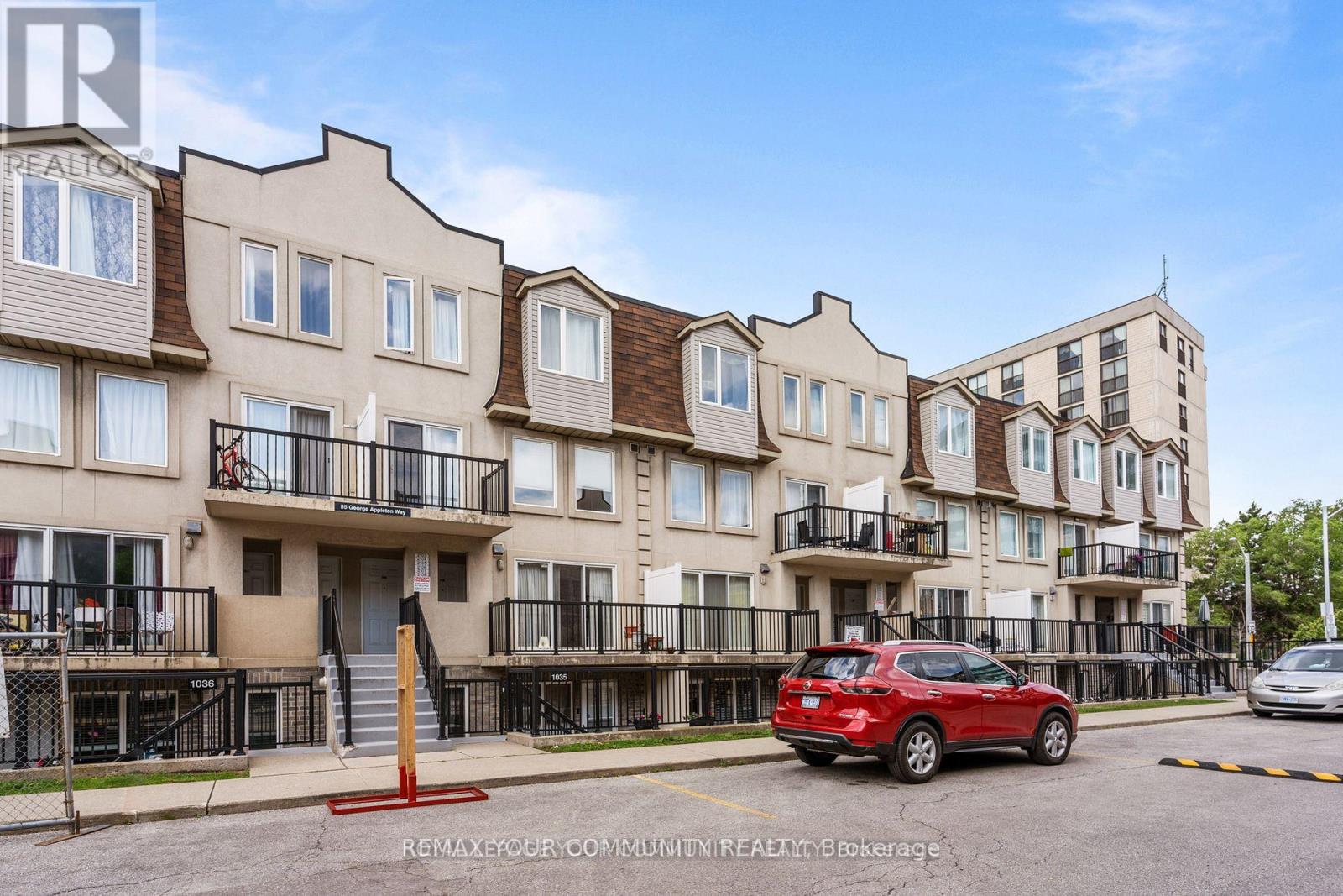 1035 - 55 George Appleton Way, Toronto, Ontario  M3M 0A2 - Photo 2 - W12910800