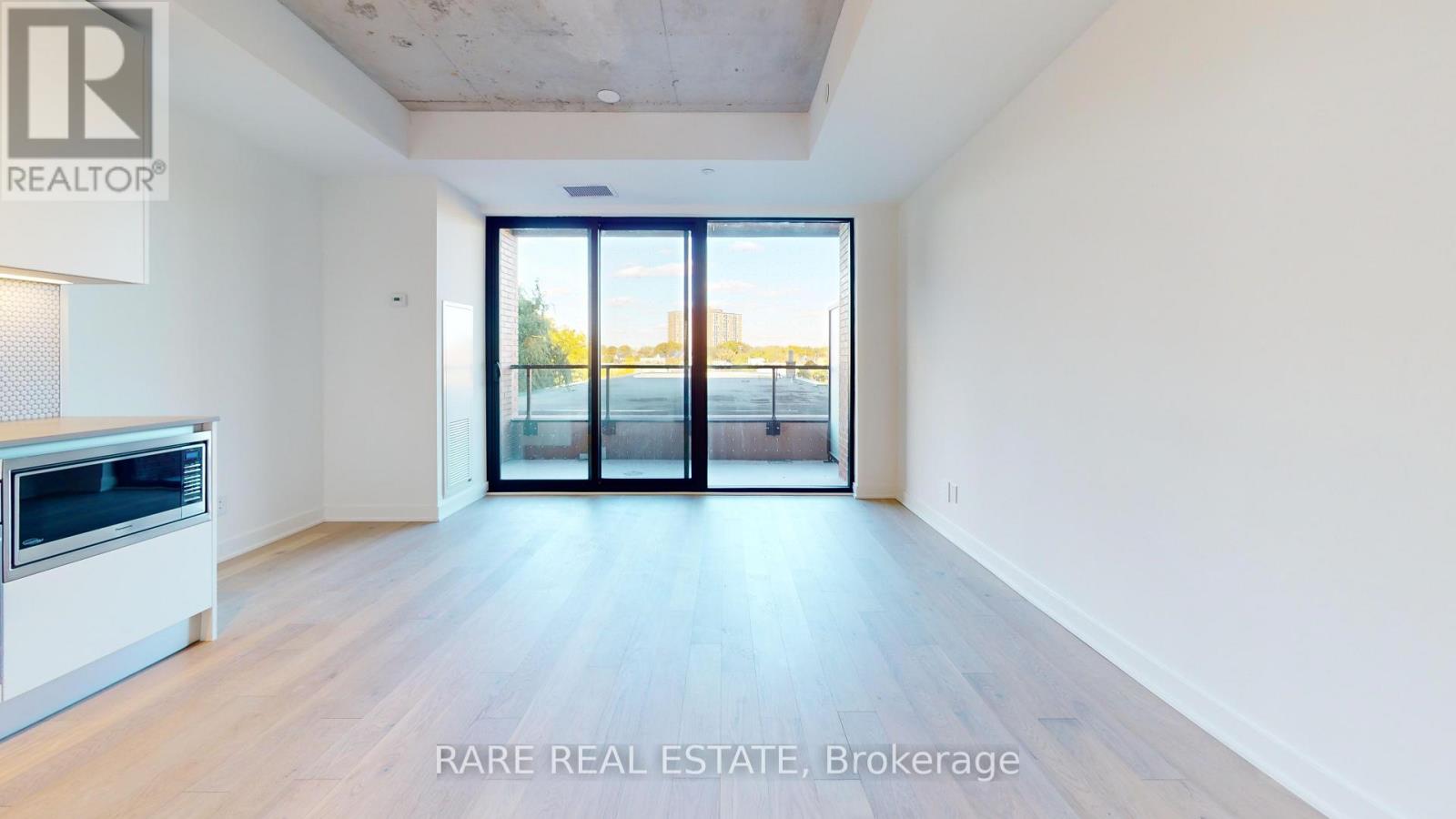 317 - 2720 Dundas Street W, Toronto, Ontario  M6P 0C3 - Photo 6 - W12695222