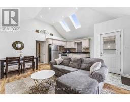 74 PROVINCE STREET N, Hamilton, Ontario