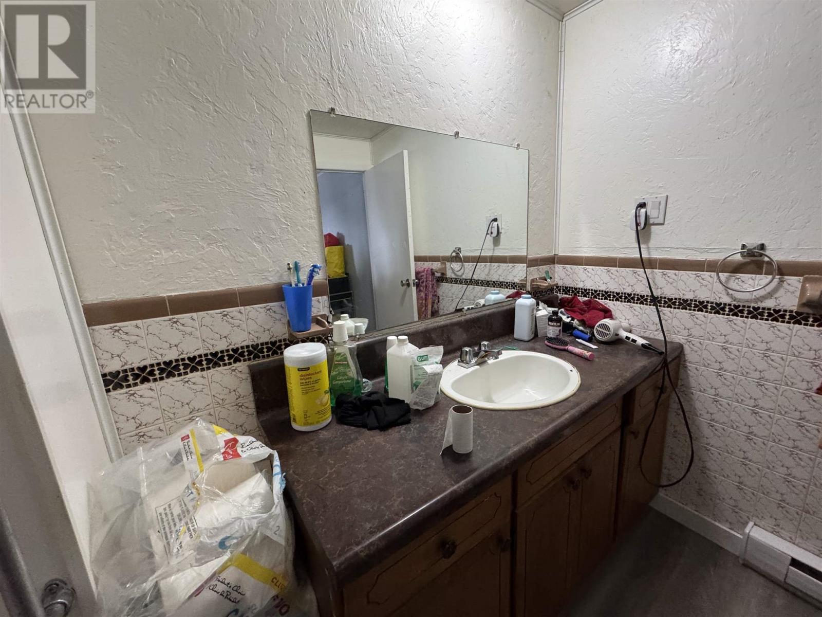 26 Connaught St, Chapleau, Ontario  P0M 1K0 - Photo 6 - SM253512