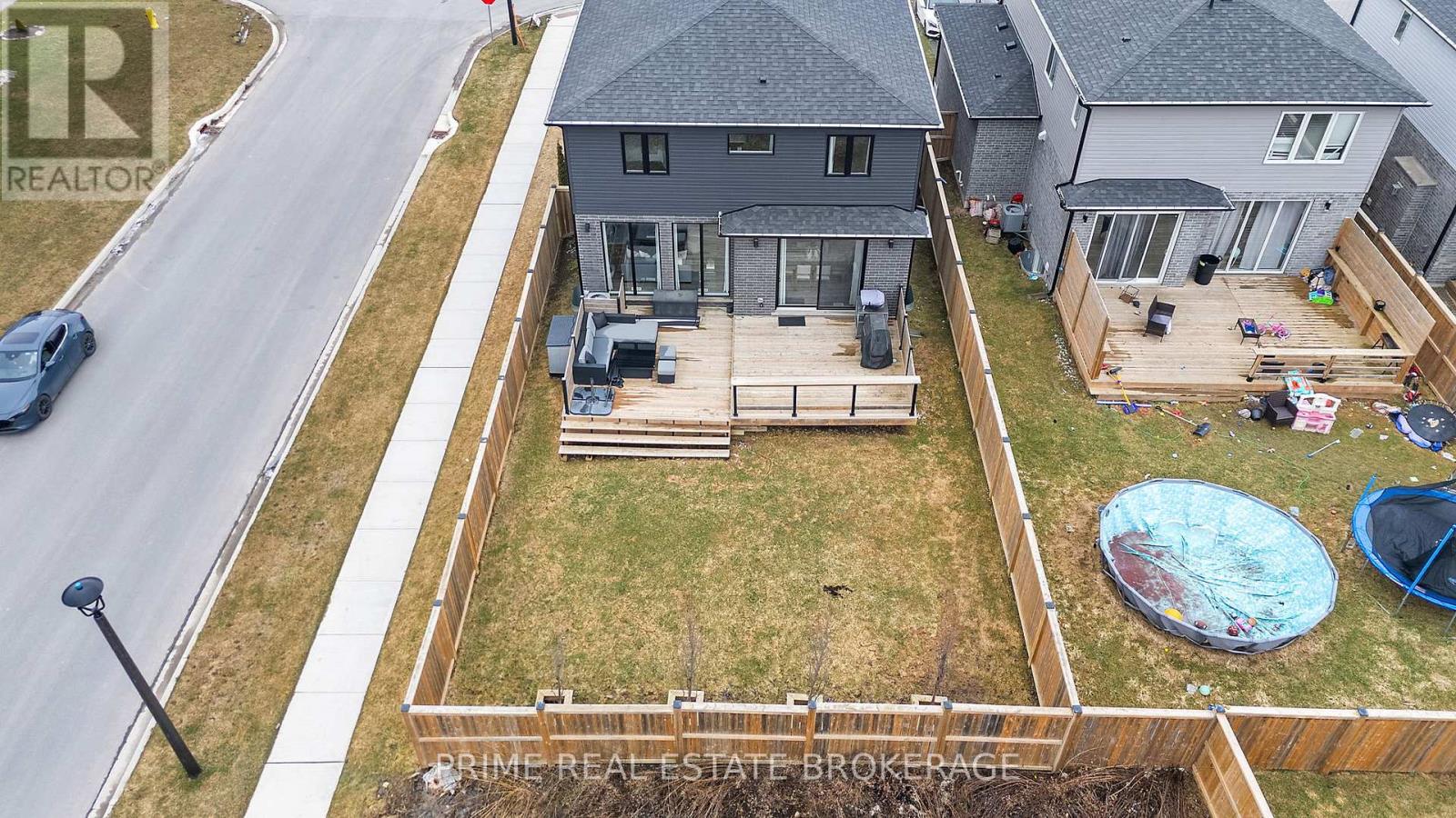 1577 Applerock Avenue, London North, Ontario  N6G 0X5 - Photo 47 - X12910740