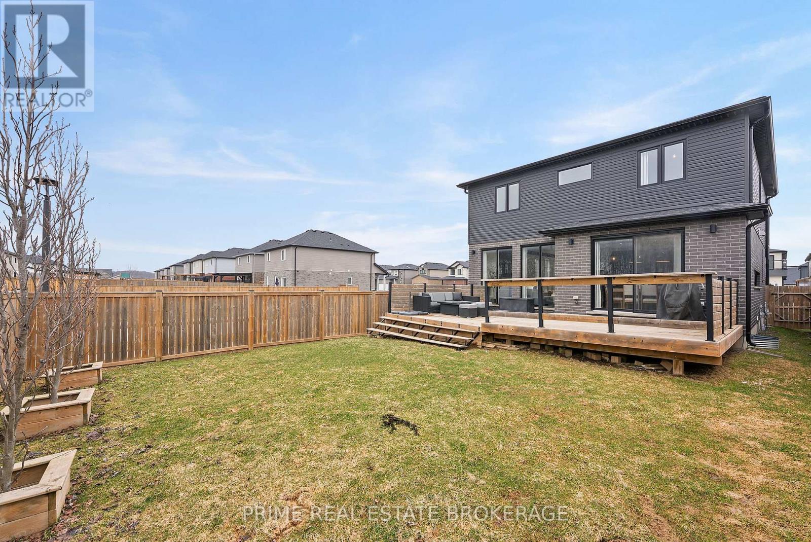 1577 Applerock Avenue, London North, Ontario  N6G 0X5 - Photo 45 - X12910740