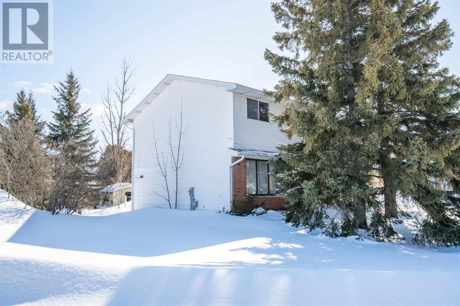 66 Robin ST, Sault Ste. Marie, Ontario