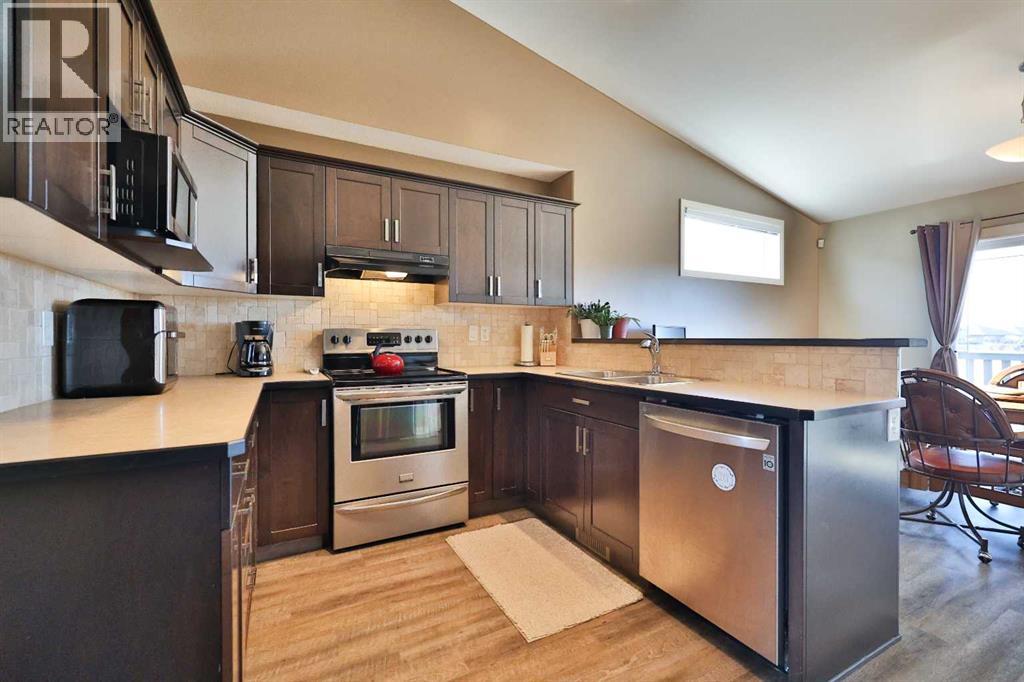 126 Keystone Terrace W, Lethbridge, Alberta  T1J 4A1 - Photo 13 - A2290503