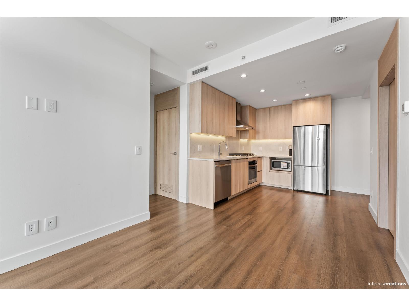 1205 10750 135a Street, Surrey, British Columbia  V3T 0V4 - Photo 5 - R3098317