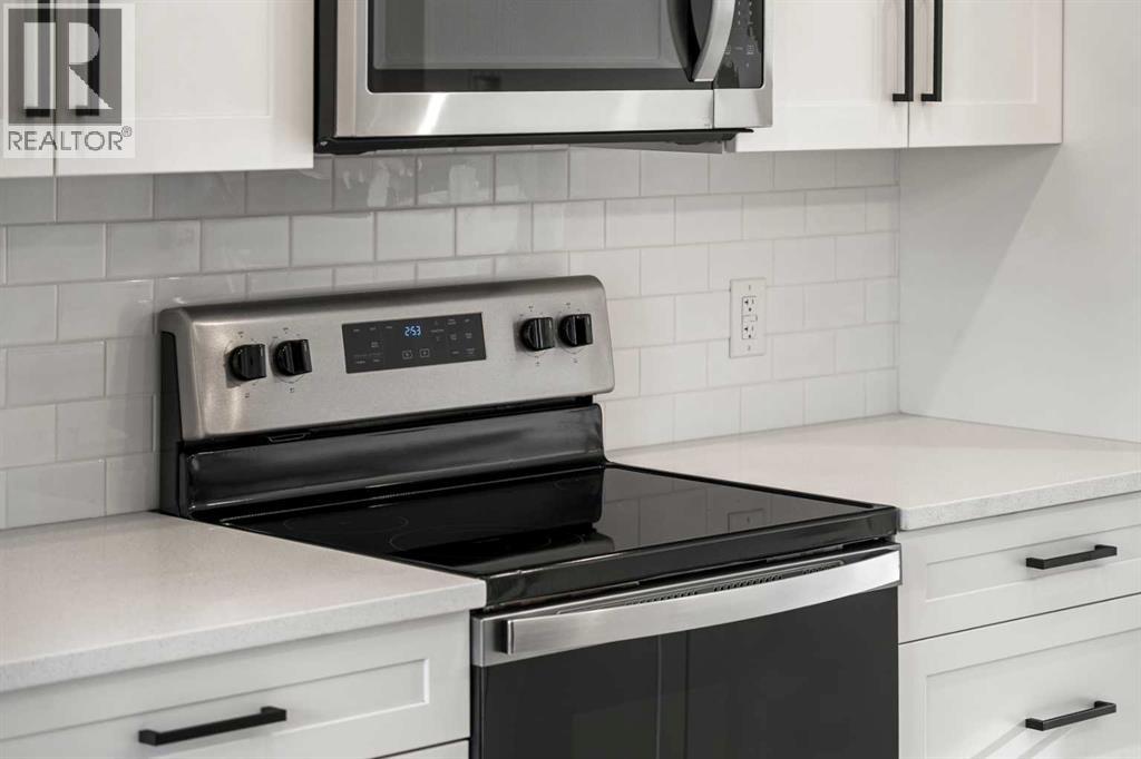 804, 525 River Heights Drive, Cochrane, Alberta  T4C 3E3 - Photo 10 - A2282376