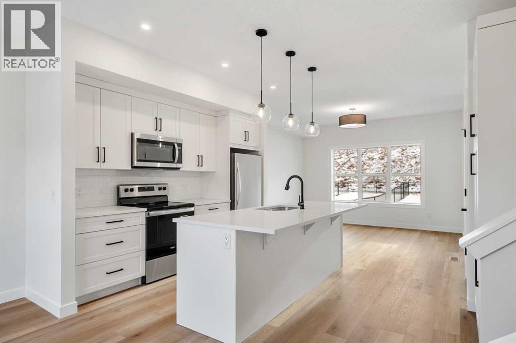 804, 525 River Heights Drive, Cochrane, Alberta  T4C 3E3 - Photo 4 - A2282376