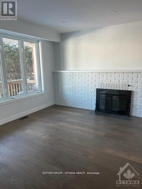 178 Mcclellan Road, Ottawa, Ontario  K2H 5W1 - Photo 4 - X12910842