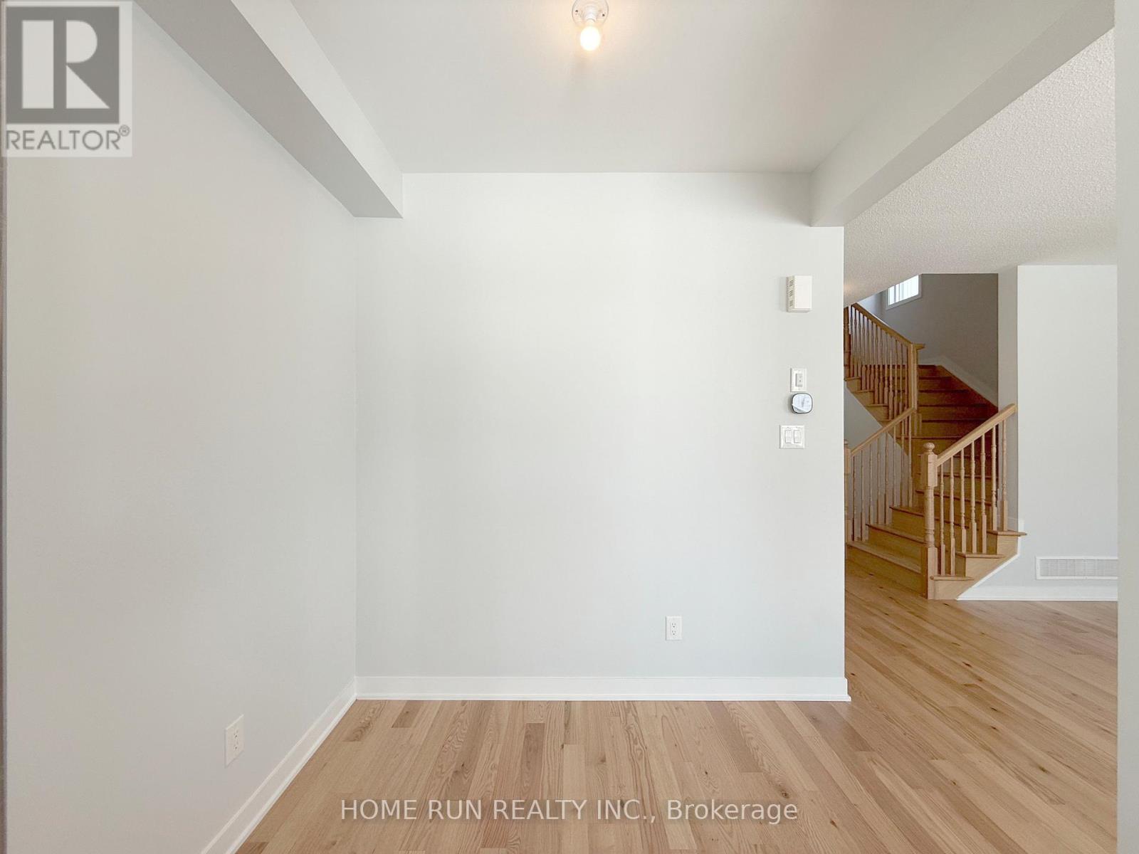 426 Mortar Terrace, Ottawa, Ontario  K2X 1X7 - Photo 15 - X12910954