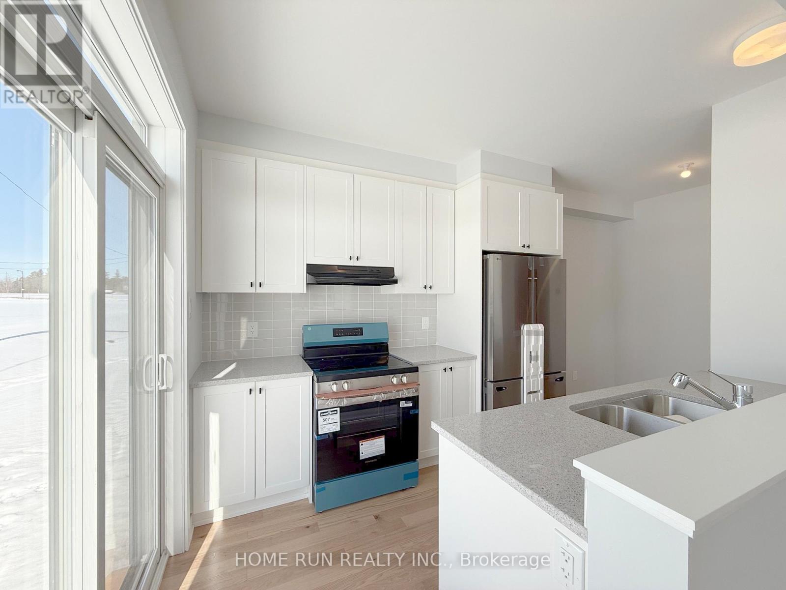 426 Mortar Terrace, Ottawa, Ontario  K2X 1X7 - Photo 9 - X12910954