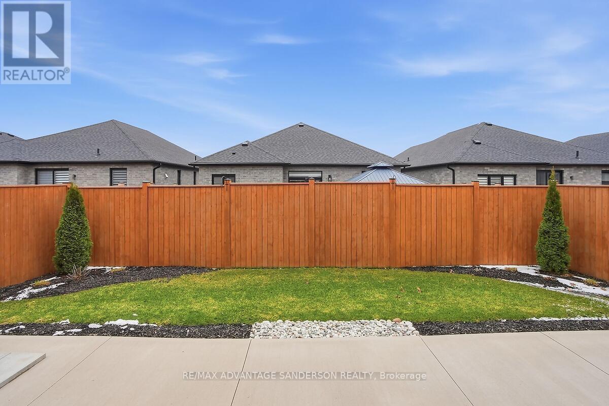 30 - 383 Daventry Way, Middlesex Centre, Ontario  N0L 1R0 - Photo 13 - X12910908