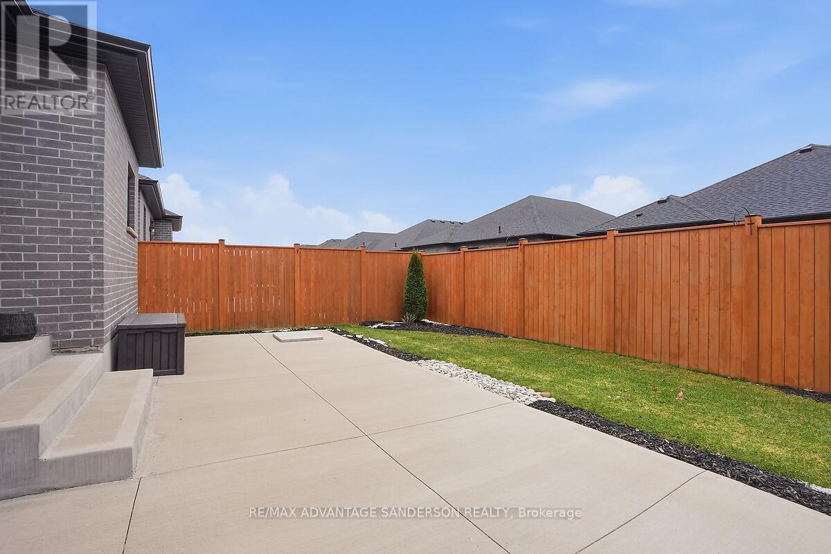 30 - 383 Daventry Way, Middlesex Centre, Ontario  N0L 1R0 - Photo 14 - X12910908