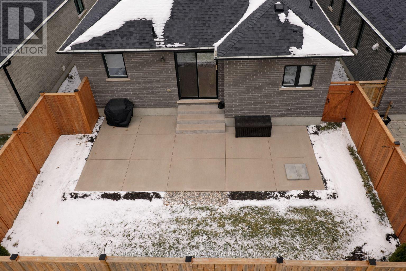 30 - 383 Daventry Way, Middlesex Centre, Ontario  N0L 1R0 - Photo 9 - X12910908