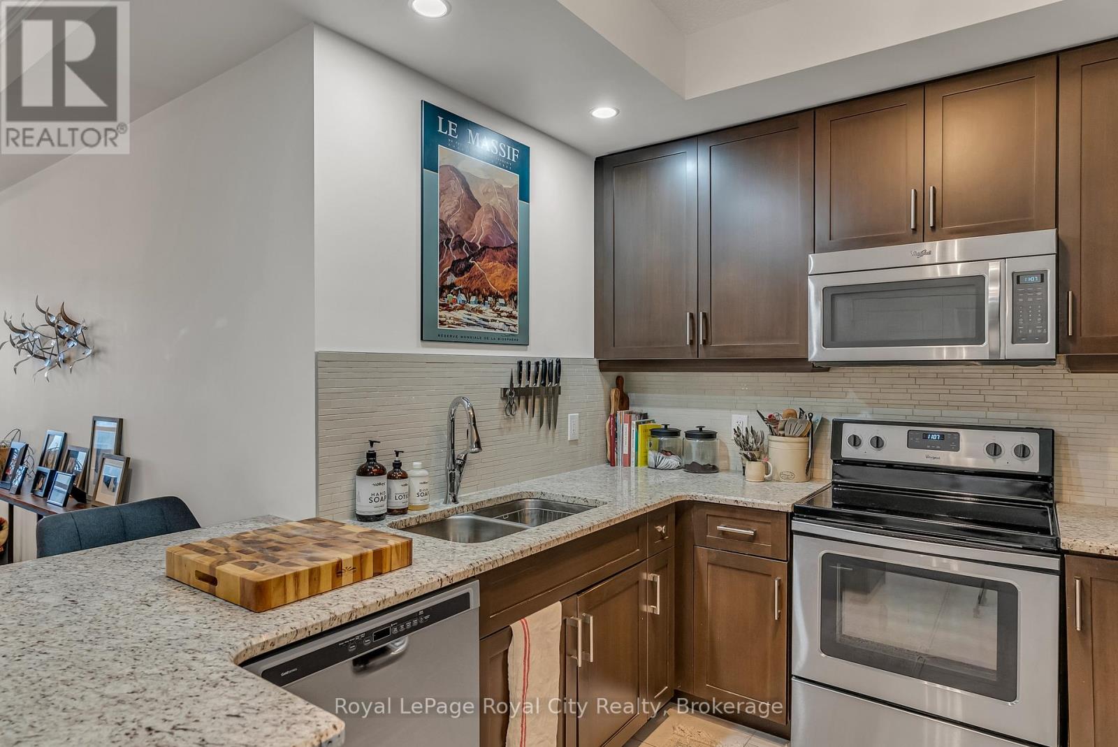 603 - 150 Wellington Street E, Guelph, Ontario N1H 0B5 - Photo 7 - X12908018