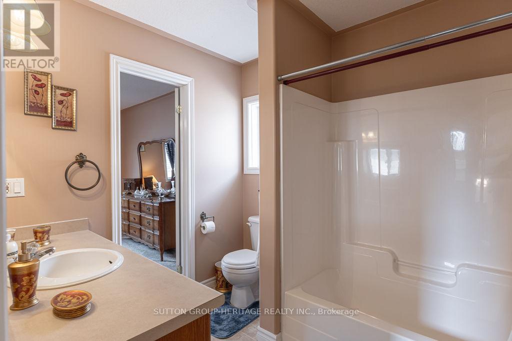 56 Fenning Drive, Clarington, Ontario  L1E 3H2 - Photo 18 - E12909928