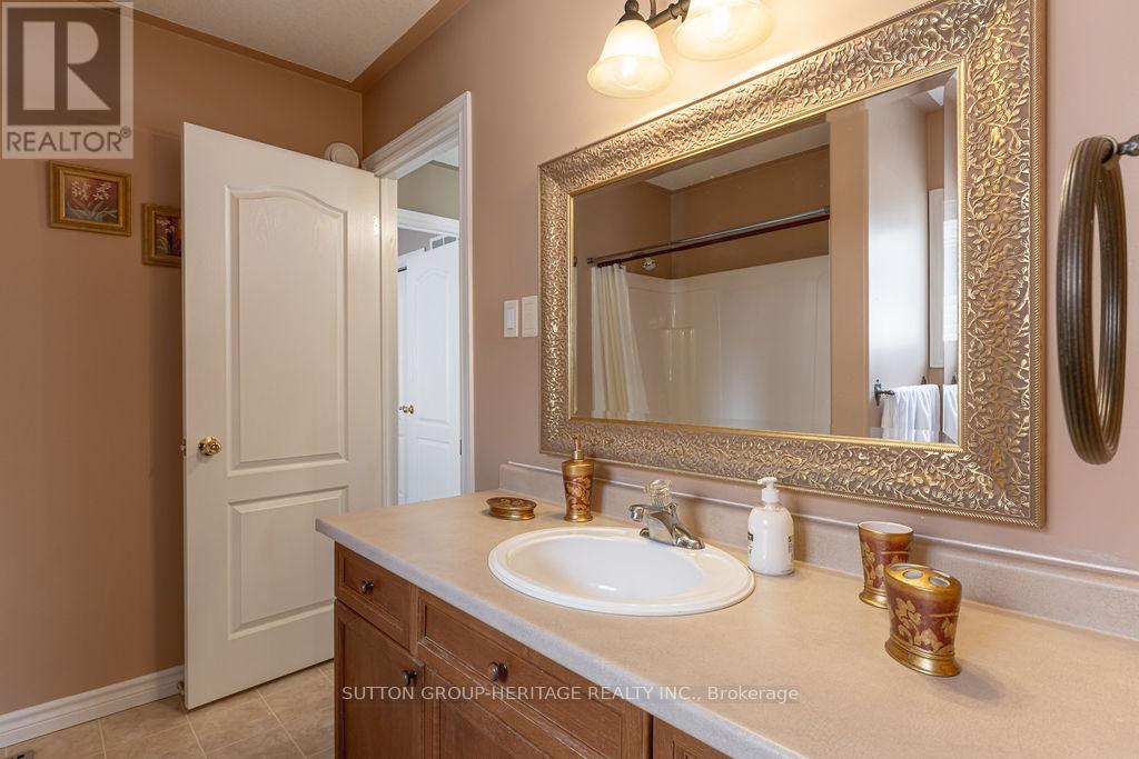 56 Fenning Drive, Clarington, Ontario  L1E 3H2 - Photo 17 - E12909928