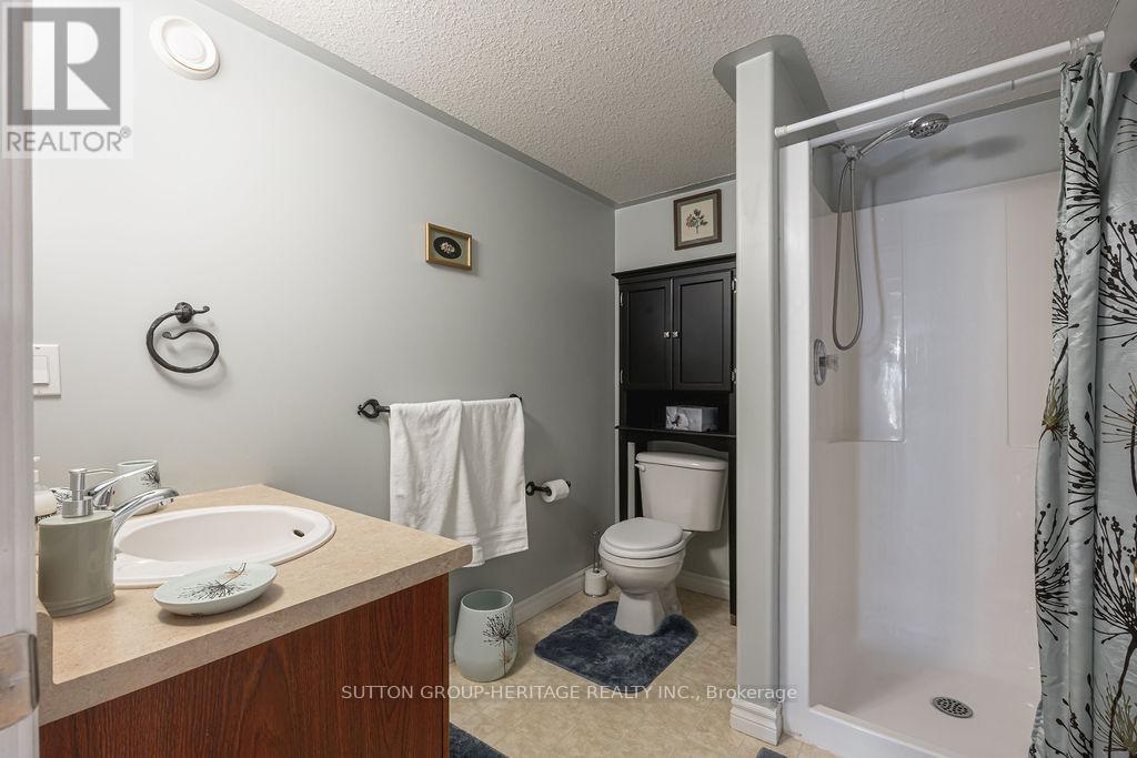 56 Fenning Drive, Clarington, Ontario  L1E 3H2 - Photo 24 - E12909928