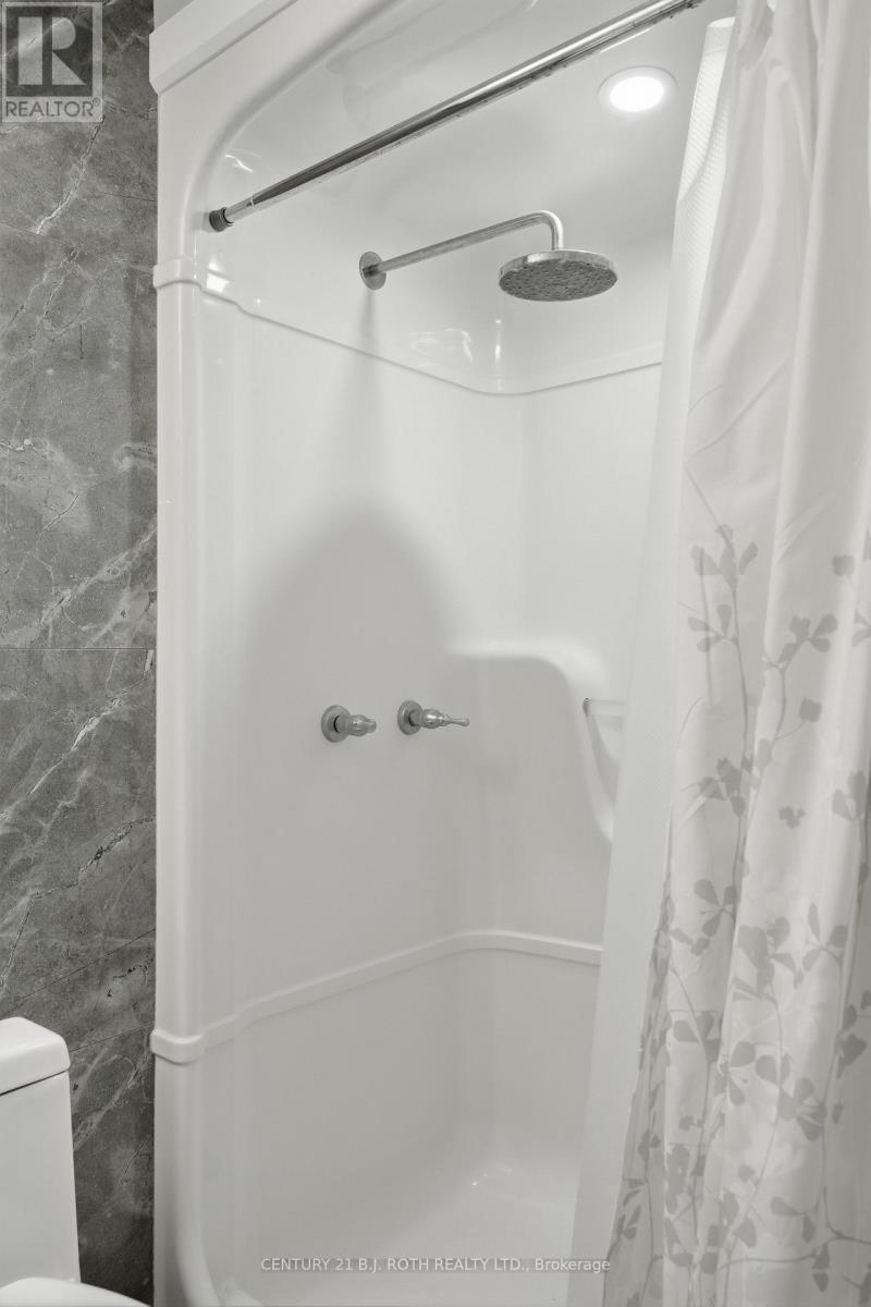 64 Royal Beech Drive, Wasaga Beach, Ontario  L9Z 1H3 - Photo 34 - S12910574