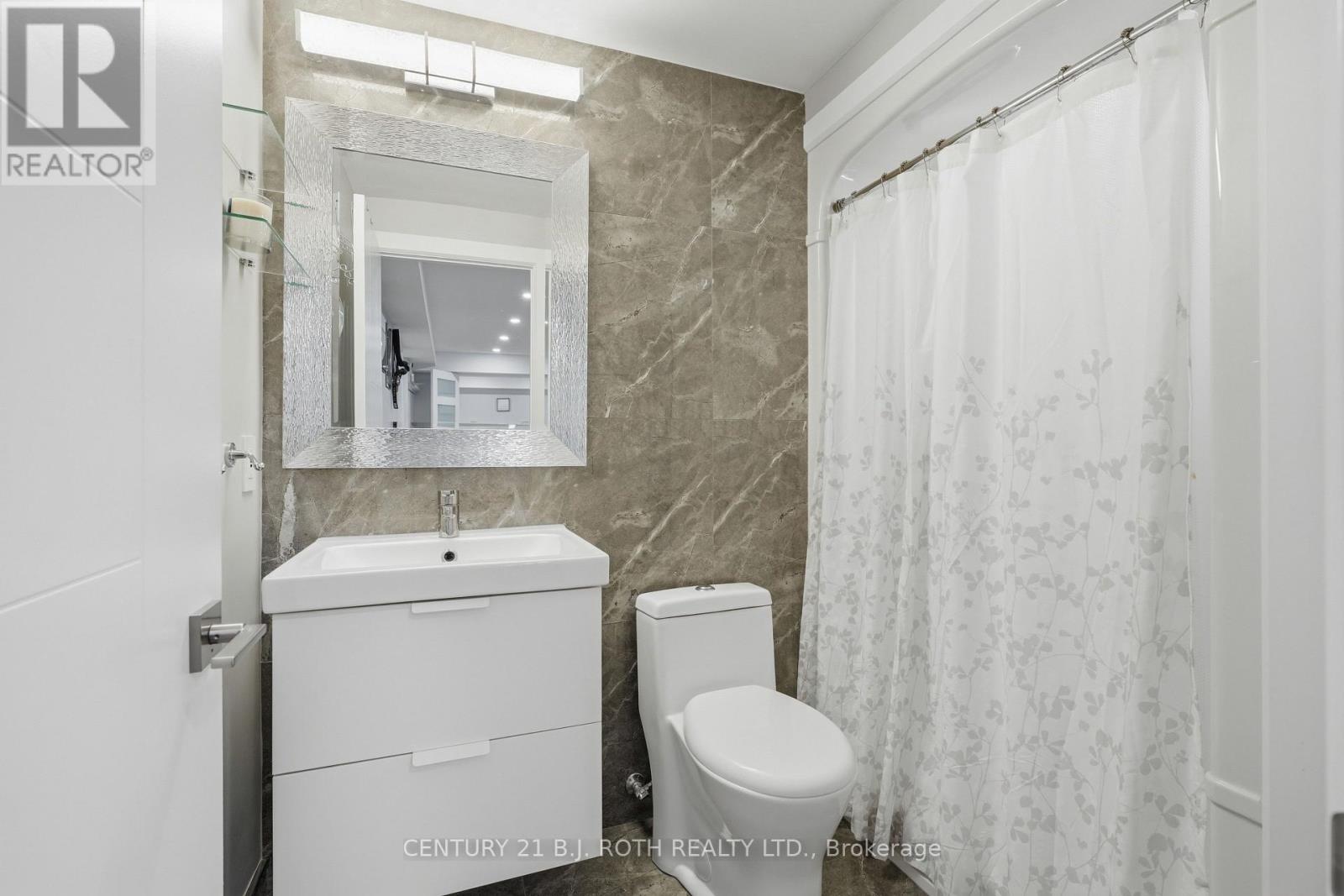 64 Royal Beech Drive, Wasaga Beach, Ontario  L9Z 1H3 - Photo 33 - S12910574