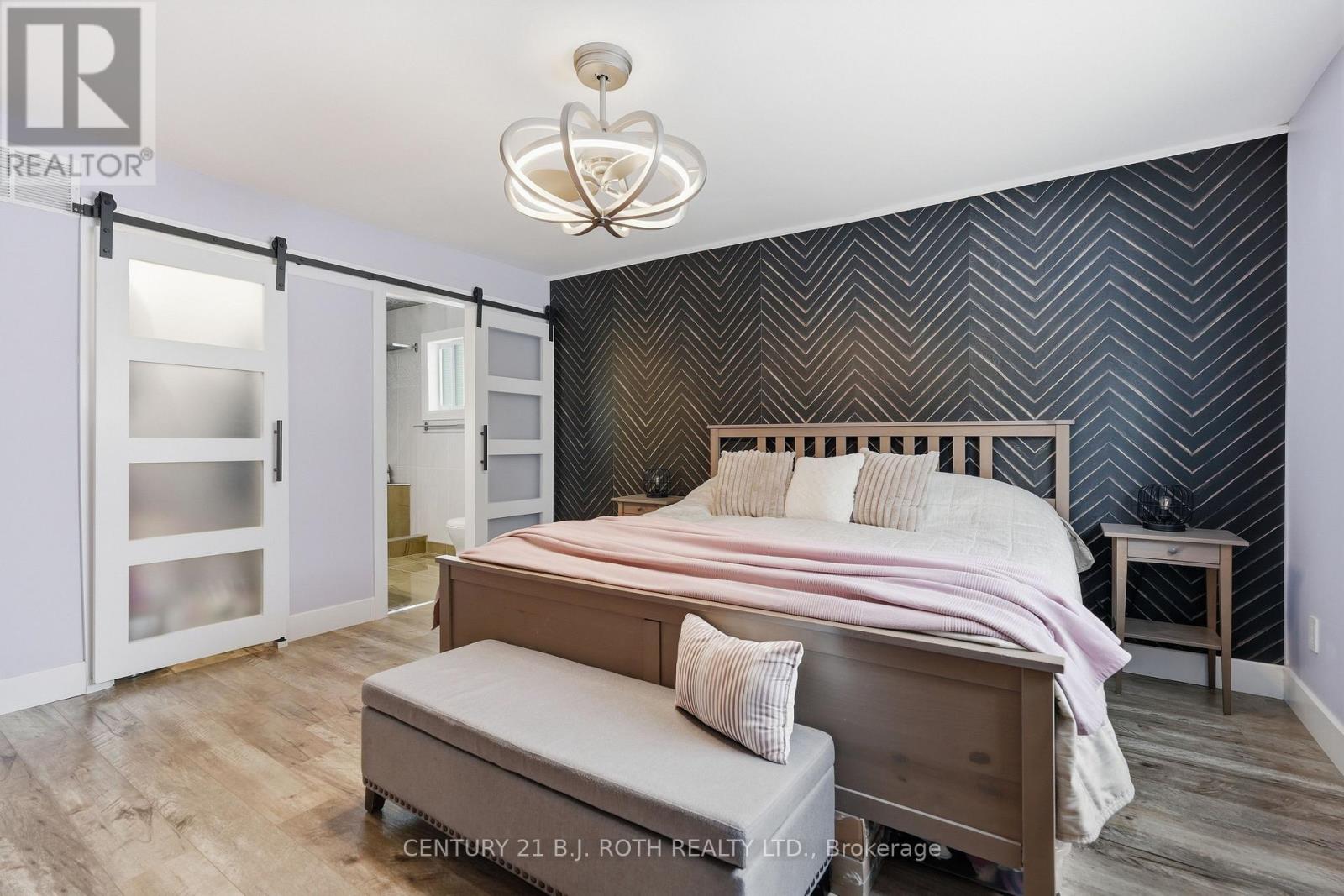 64 Royal Beech Drive, Wasaga Beach, Ontario  L9Z 1H3 - Photo 17 - S12910574