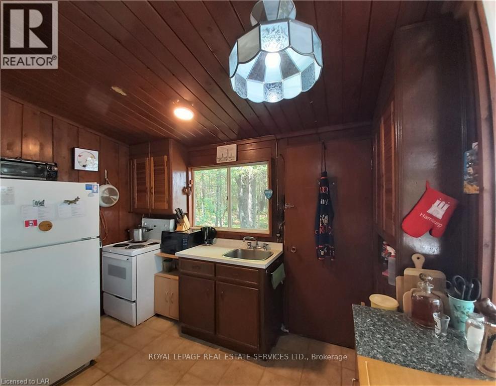 1327-1329 Woodland Drive, Gravenhurst, Ontario  P1P 1R2 - Photo 38 - X12908974