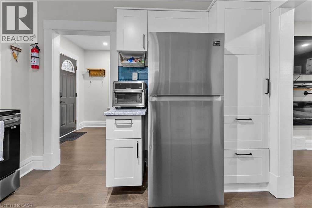 33 Richmond Avenue, St. Catharines, Ontario  L2R 3W6 - Photo 13 - 40814093