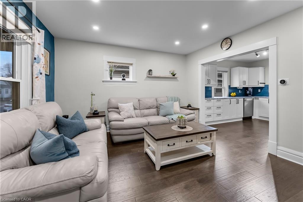 33 Richmond Avenue, St. Catharines, Ontario  L2R 3W6 - Photo 7 - 40814093