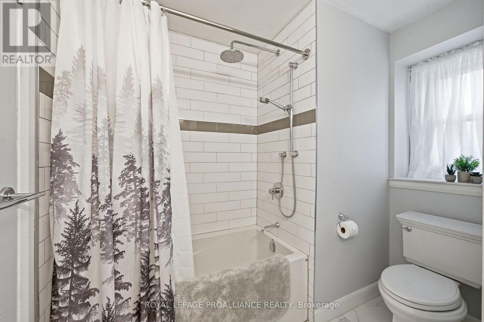 14 Forest Hill Crescent, Belleville, Ontario  K8N 4M5 - Photo 27 - X12910838