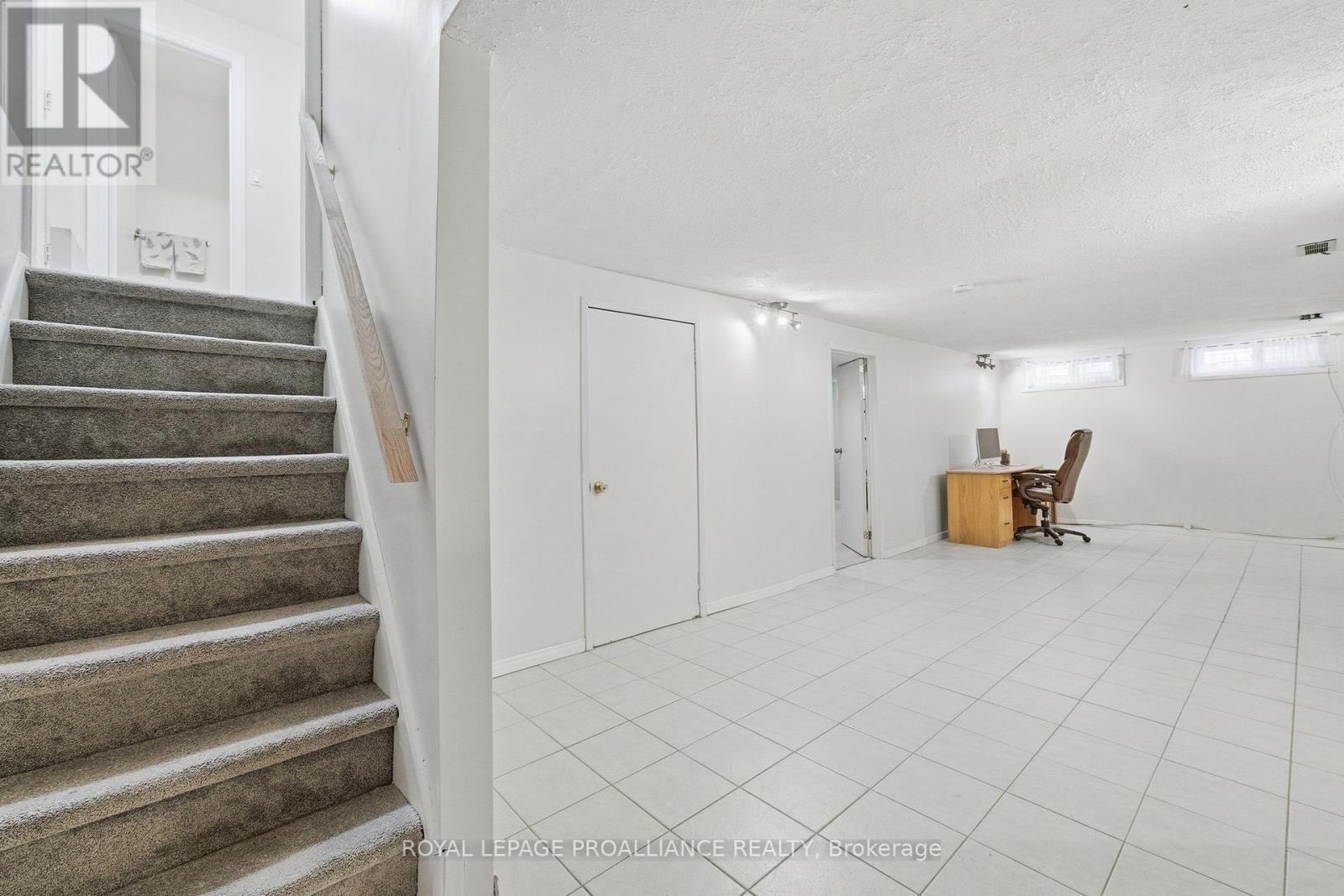 14 Forest Hill Crescent, Belleville, Ontario  K8N 4M5 - Photo 34 - X12910838