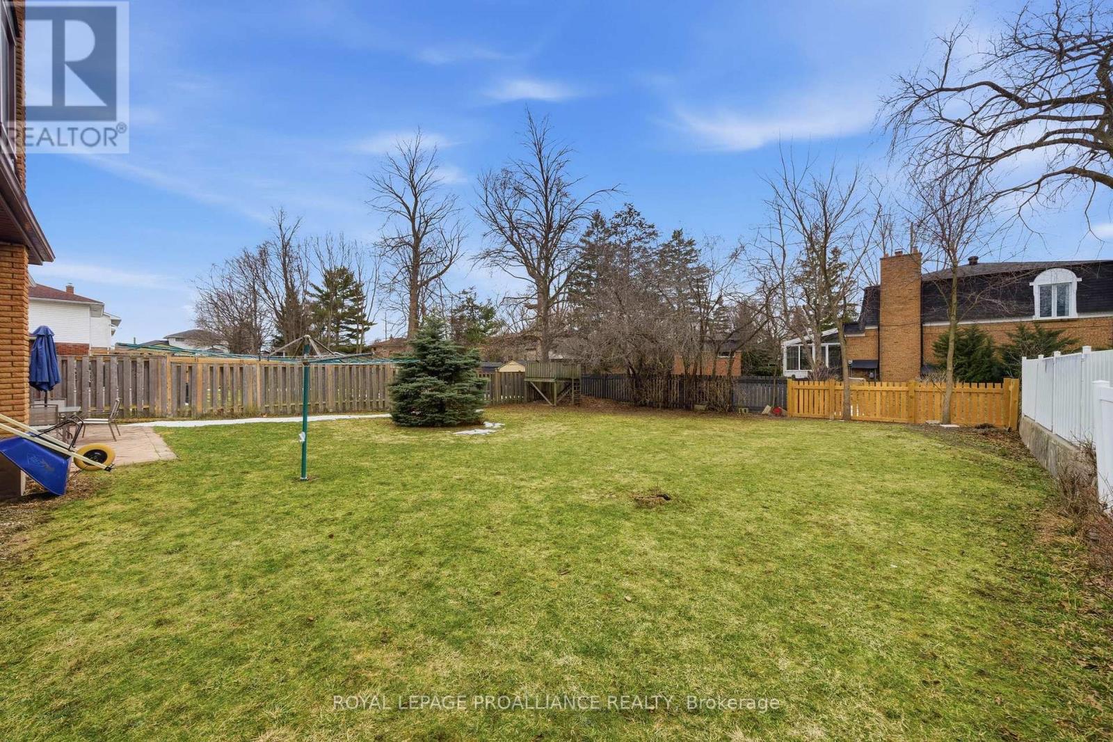 14 Forest Hill Crescent, Belleville, Ontario  K8N 4M5 - Photo 45 - X12910838
