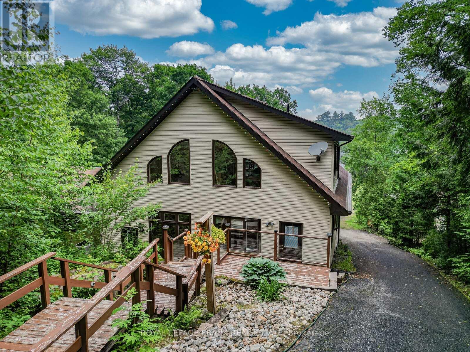 1013 Merrick Drive, Bracebridge, Ontario  P1L 1X1 - Photo 6 - X12910870