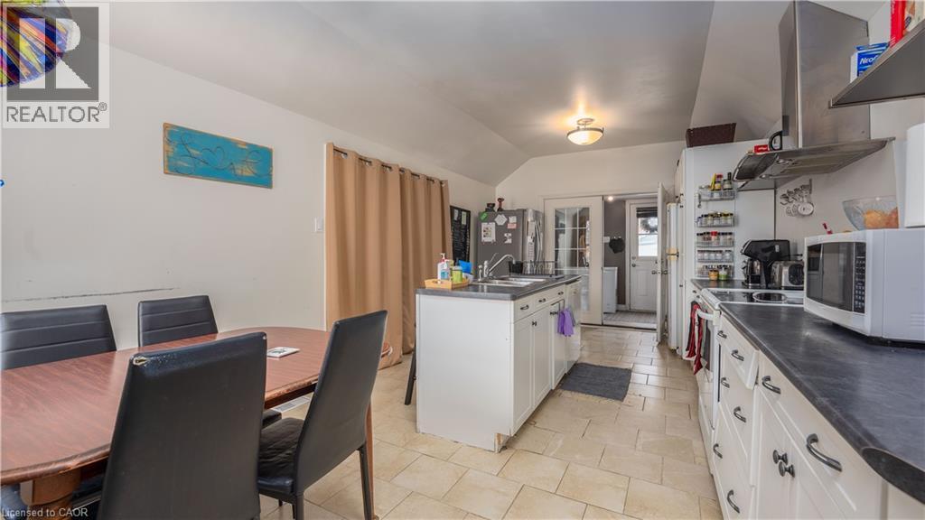 209 Main Street, Port Dover, Ontario  N0A 1N0 - Photo 22 - 40813733