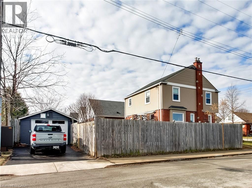 91 Weir Street, Hamilton, Ontario  L8K 3A8 - Photo 3 - 40814248