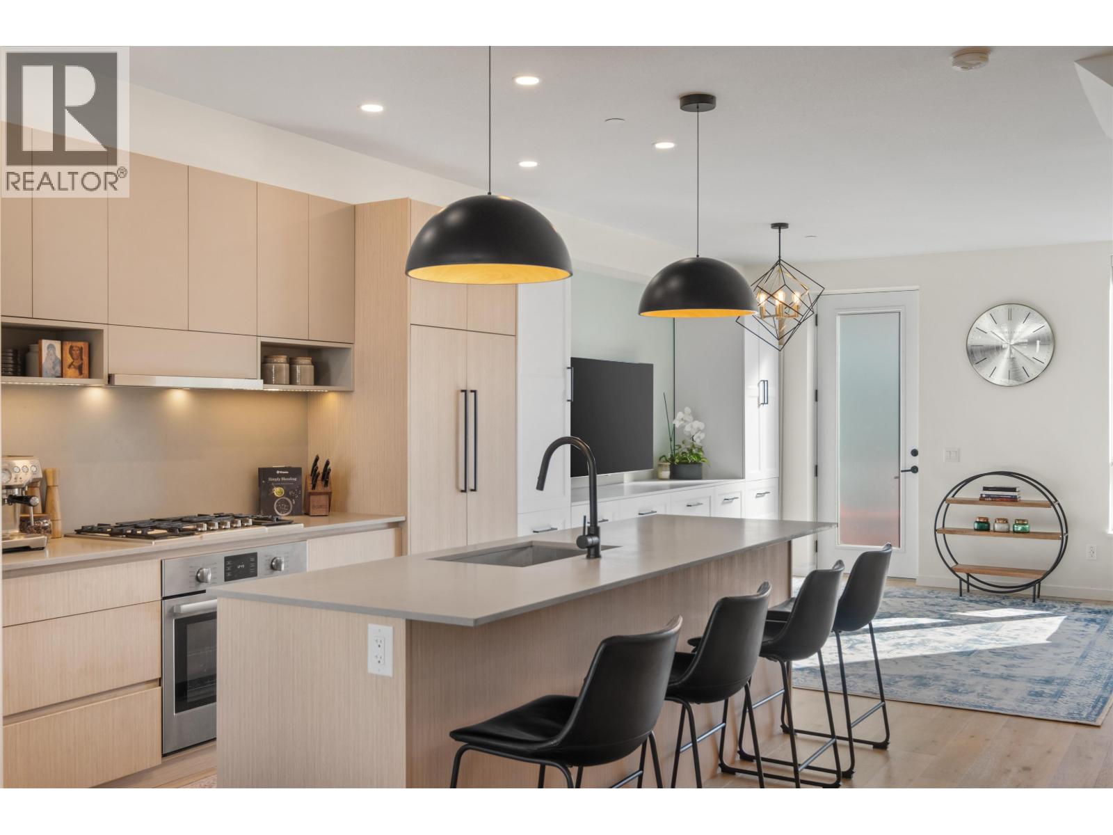 33 528 E 2nd Street, North Vancouver, British Columbia  V7L 0G8 - Photo 7 - R3102338