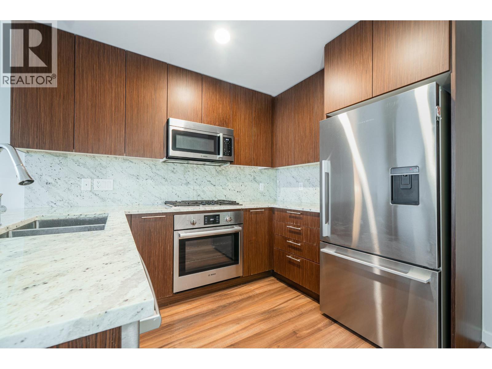 907 8699 Hazelbridge Way, Richmond, British Columbia  V6X 0T4 - Photo 9 - R3102354