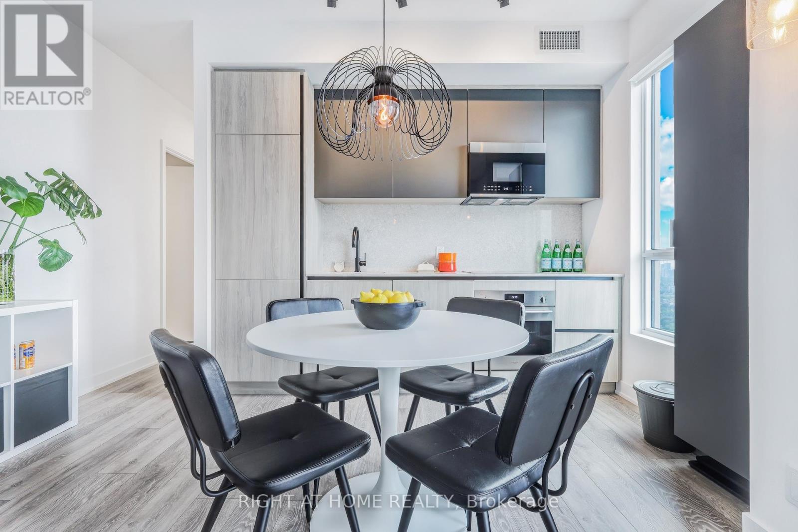 5102 - 108 Peter Street, Toronto (Waterfront Communities), Ontario  M5V 0W2 - Photo 19 - C12910962