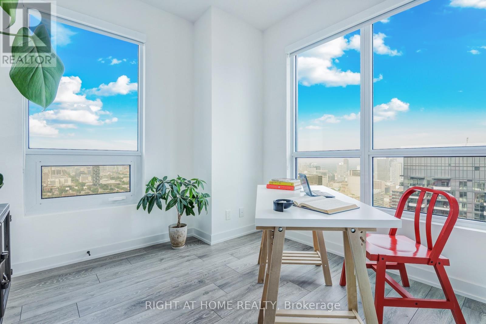 5102 - 108 Peter Street, Toronto (Waterfront Communities), Ontario  M5V 0W2 - Photo 25 - C12910962