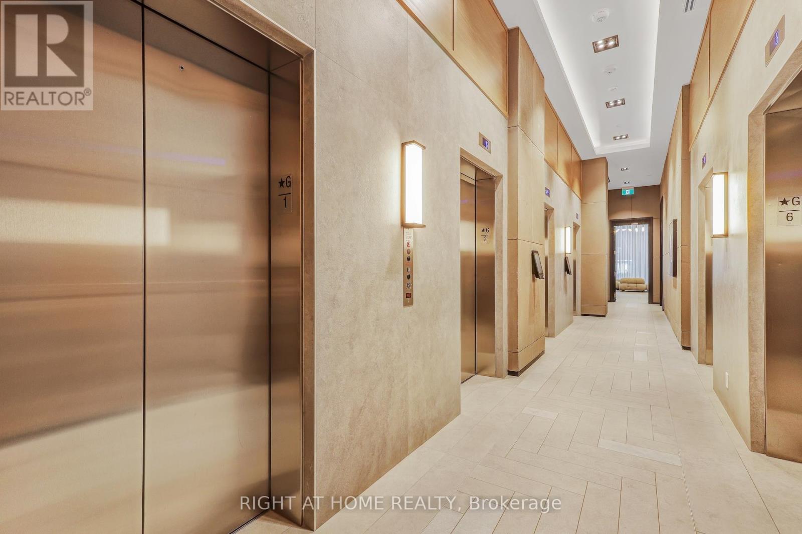 5102 - 108 Peter Street, Toronto (Waterfront Communities), Ontario  M5V 0W2 - Photo 4 - C12910962