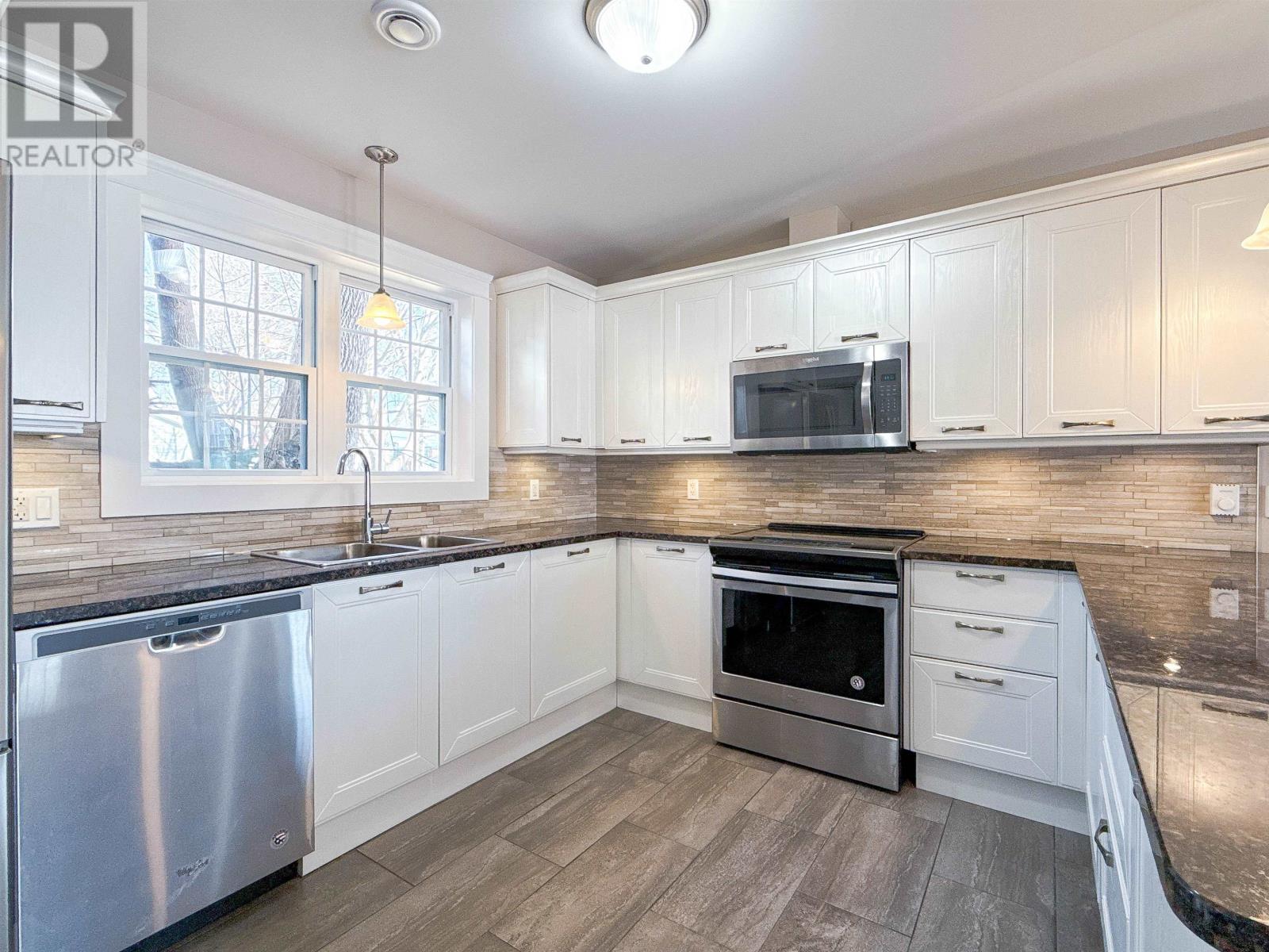 3 Summer Street, Charlottetown, Prince Edward Island  C1A 2P7 - Photo 10 - 202605236