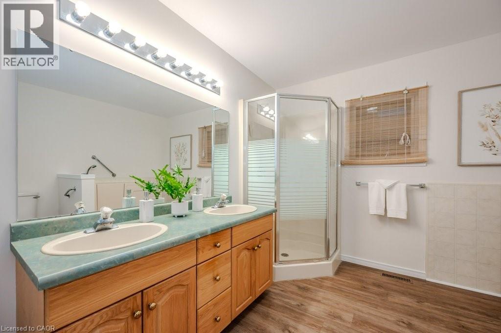 185 Wesley Crescent, Waterloo, Ontario  N2J 4G8 - Photo 15 - 40795987