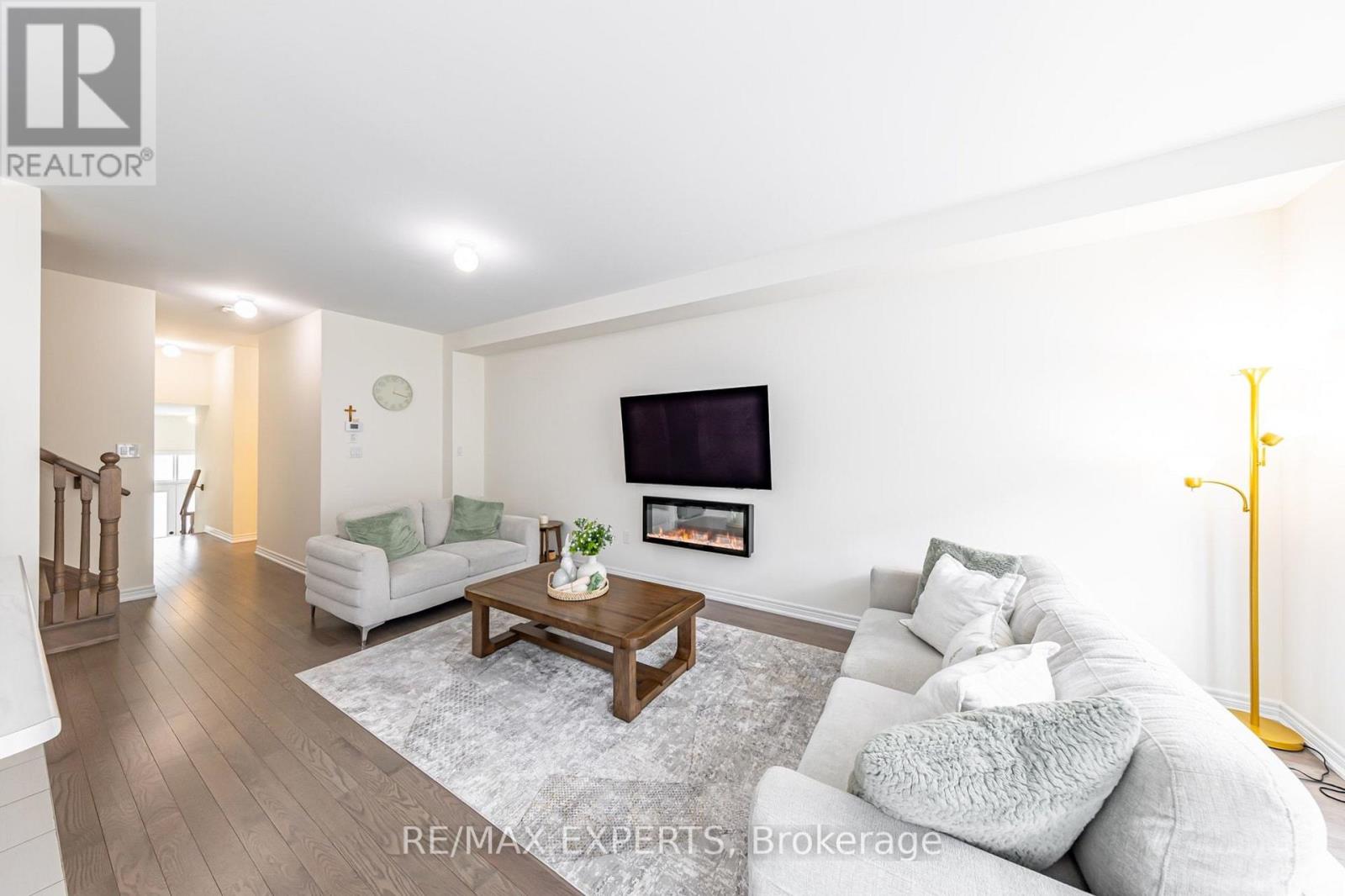 90 Singhampton Road, Vaughan, Ontario  L4H 5J6 - Photo 12 - N12910920