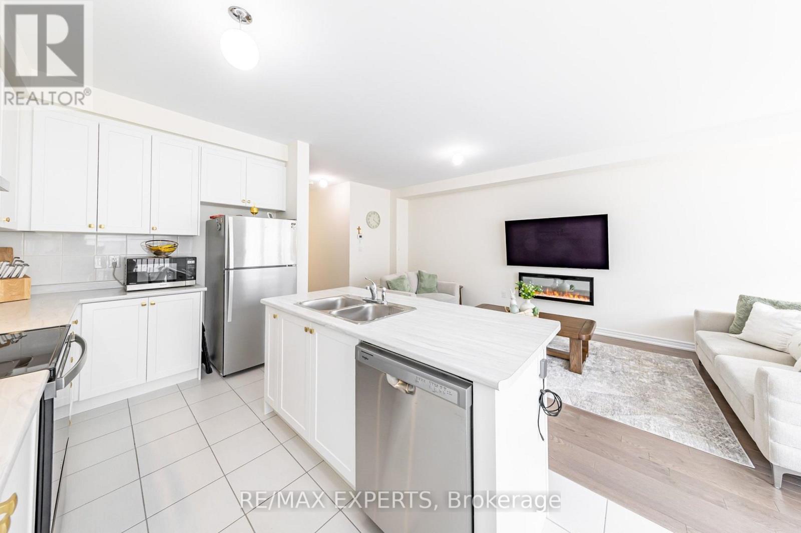 90 Singhampton Road, Vaughan, Ontario  L4H 5J6 - Photo 17 - N12910920