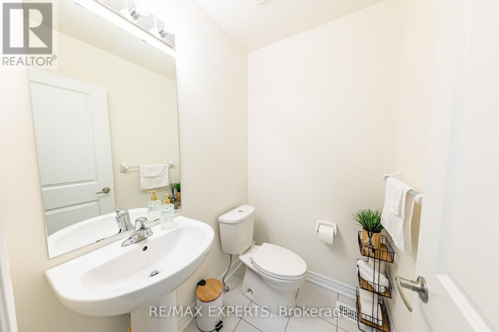 90 Singhampton Road, Vaughan, Ontario  L4H 5J6 - Photo 24 - N12910920