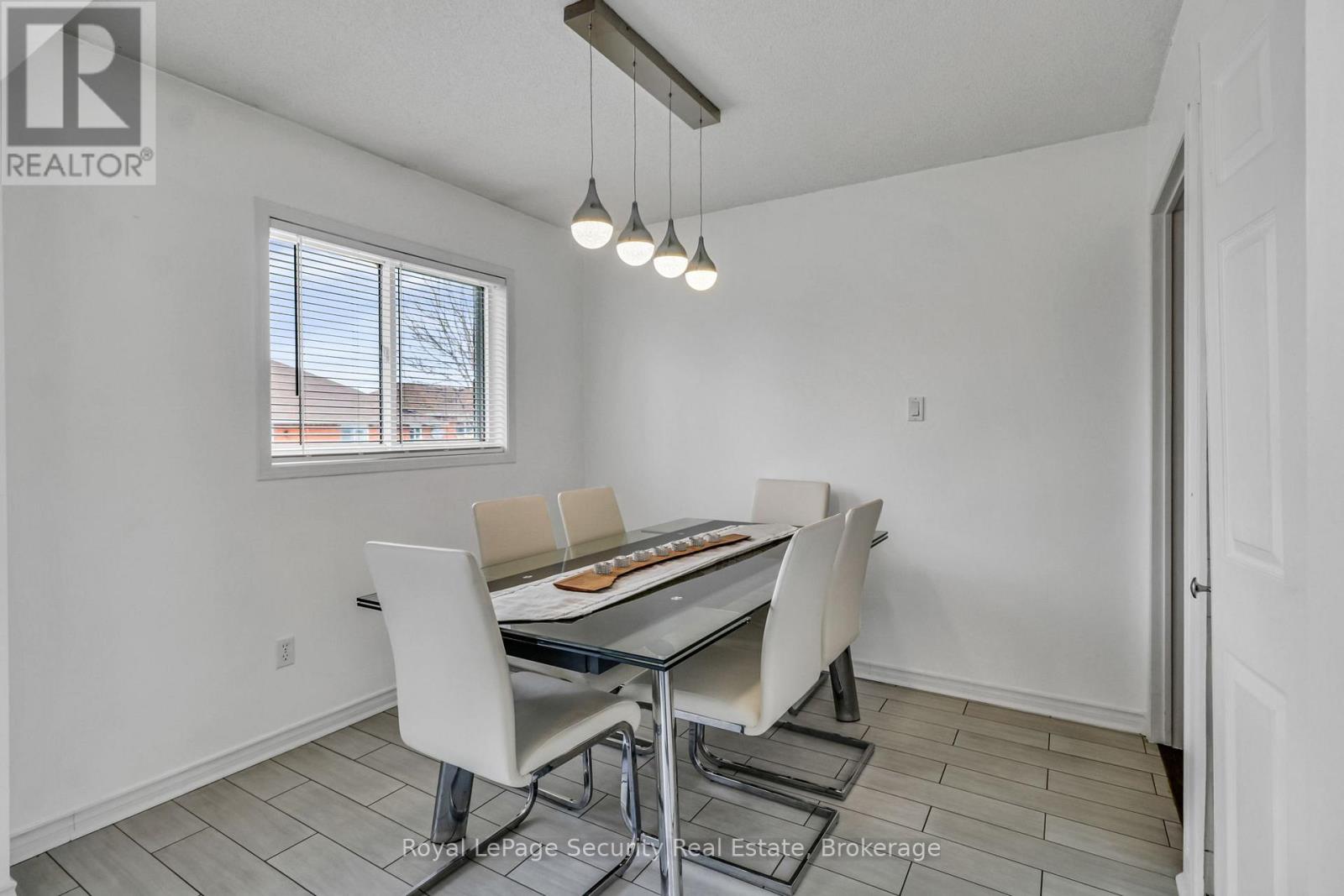 1280 Forest Street, Innisfil, Ontario  L9S 1Z6 - Photo 10 - N12910934