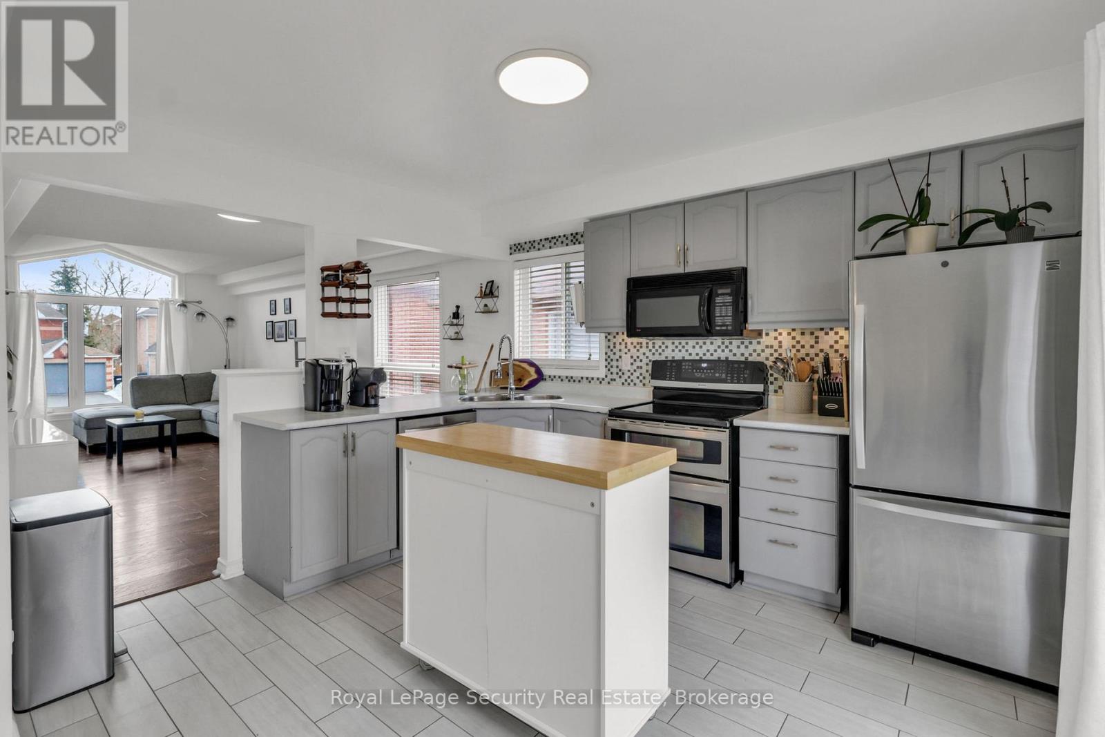 1280 Forest Street, Innisfil, Ontario  L9S 1Z6 - Photo 17 - N12910934