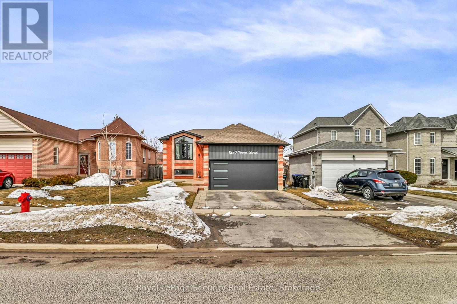 1280 Forest Street, Innisfil, Ontario  L9S 1Z6 - Photo 3 - N12910934