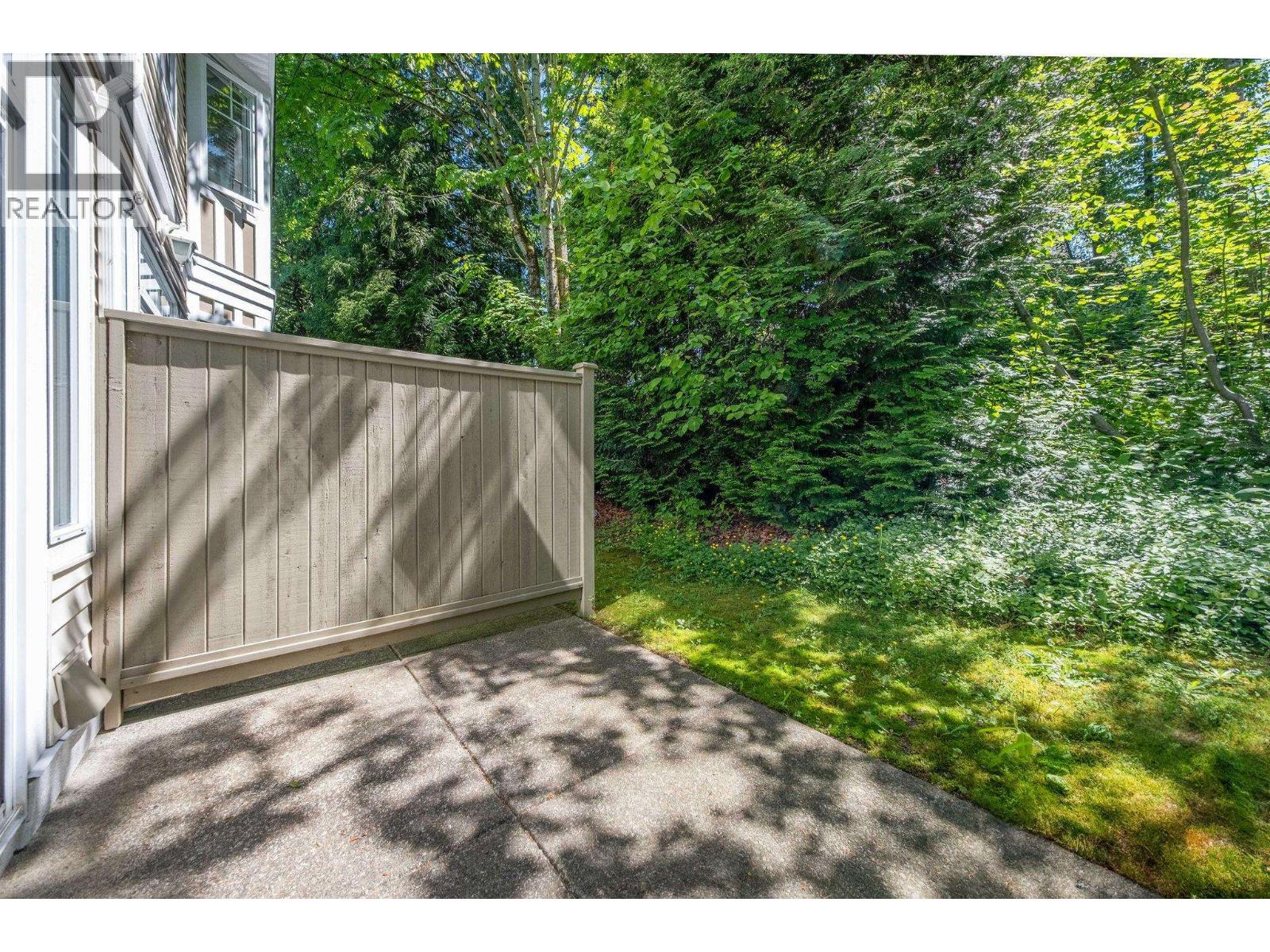 33 7500 Cumberland Street, Burnaby, British Columbia  V3N 4Z9 - Photo 4 - R3102353