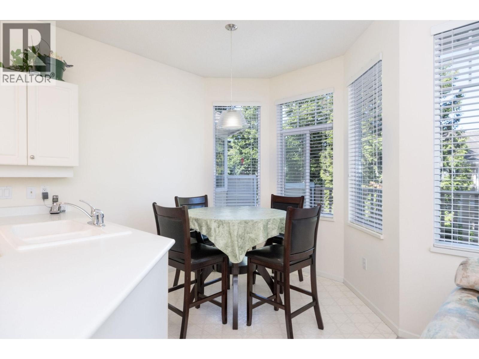 33 7500 Cumberland Street, Burnaby, British Columbia  V3N 4Z9 - Photo 13 - R3102353